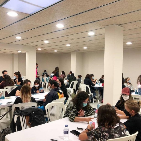 Enjogassades: Jocs de taula i tauler amb Òscar Garcia 