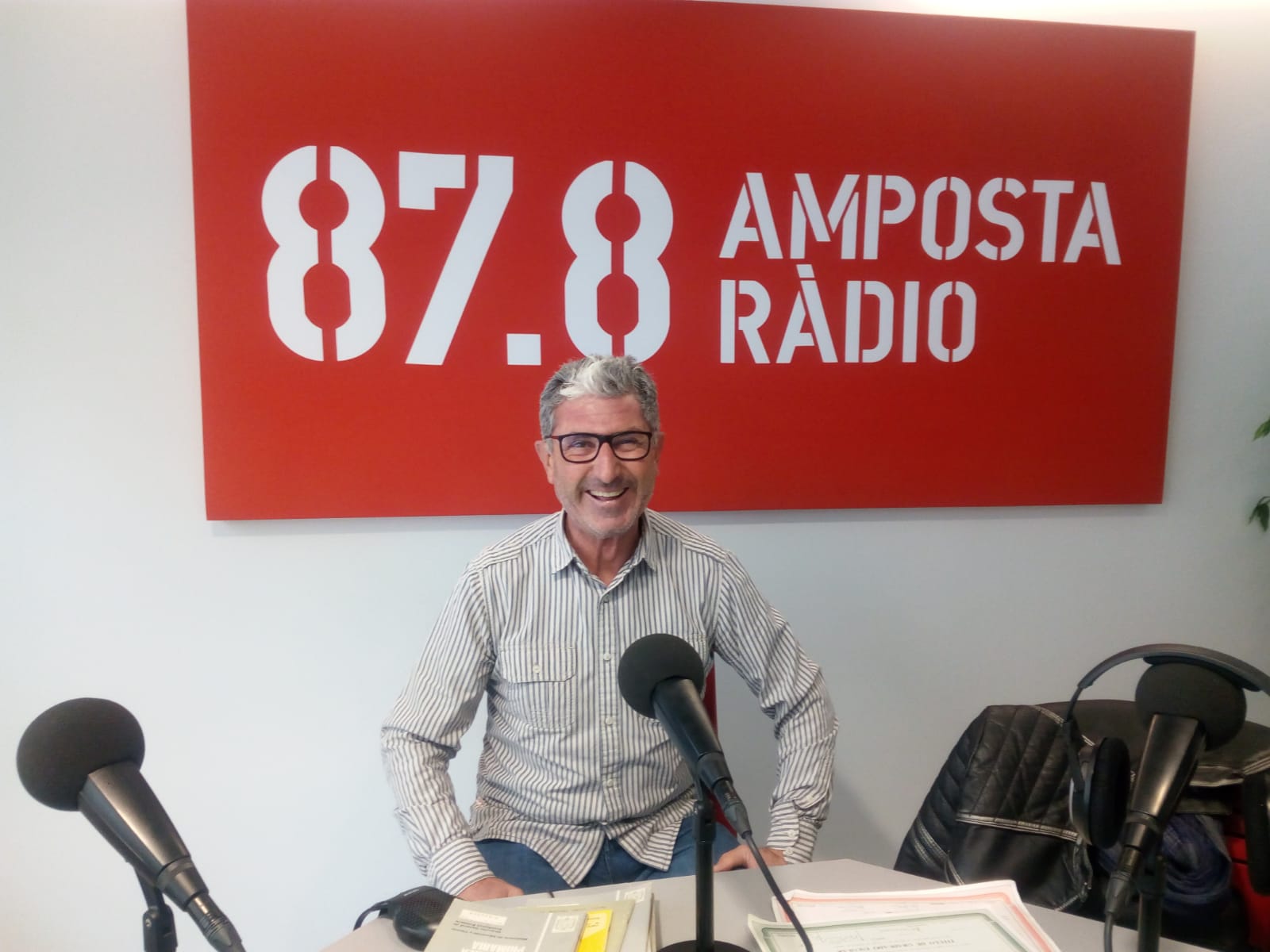 ENTREVISTA MANEL ESTELLÉ,  DIRECTOR COL-LEGI SORIANO MONTAGUT ,ARXIU ANTIGUES ESCOLES