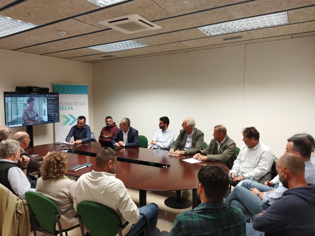 El departament d’Acció Climàtica fa front comú amb ajuntaments i propietaris per aturar la proposta d’atermenament al litoral del delta de l’Ebre