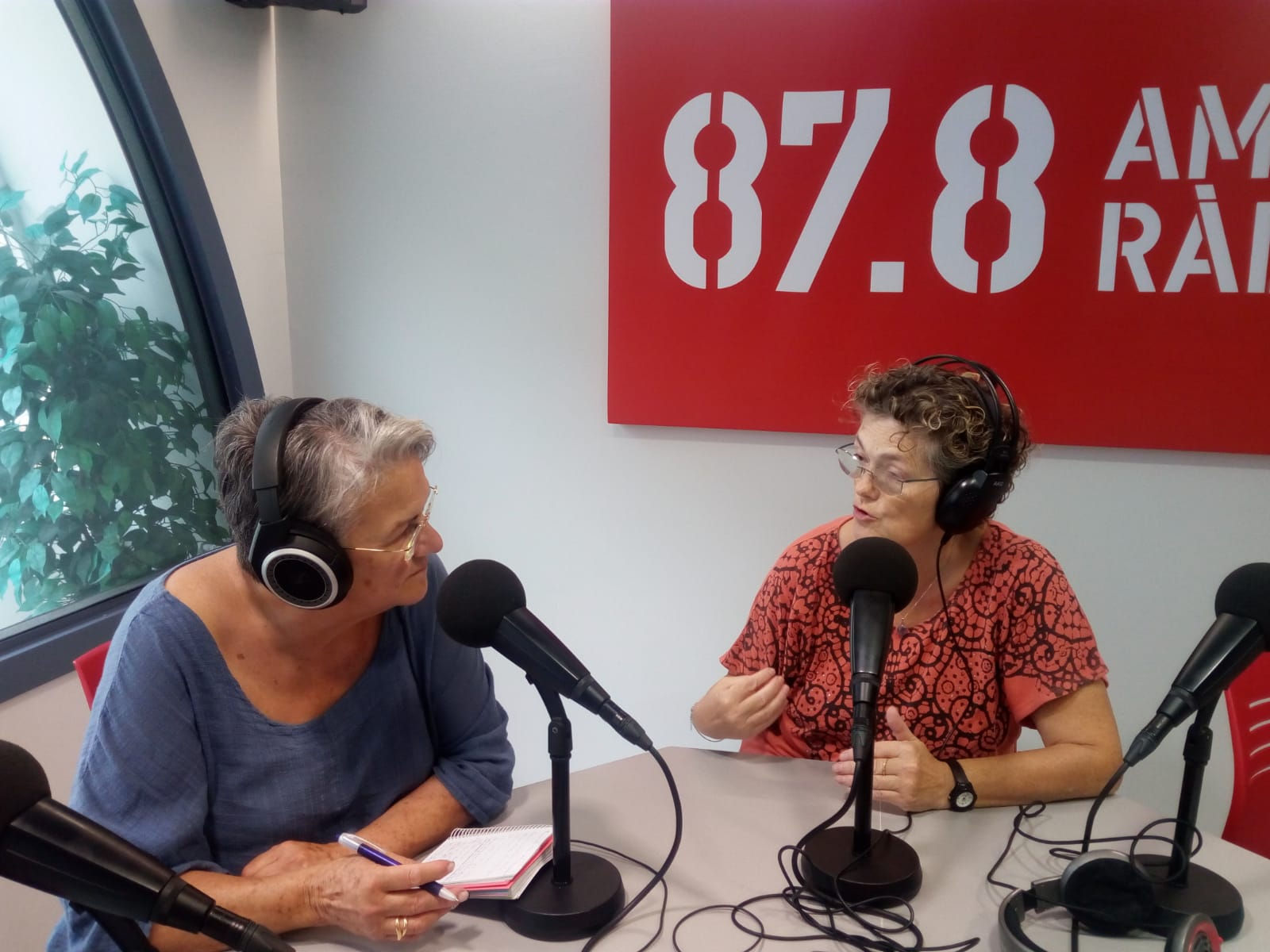 PROFESSIONS I VOCACIONS AMB MONTSE LLOSA: FERNANDA LEÓN