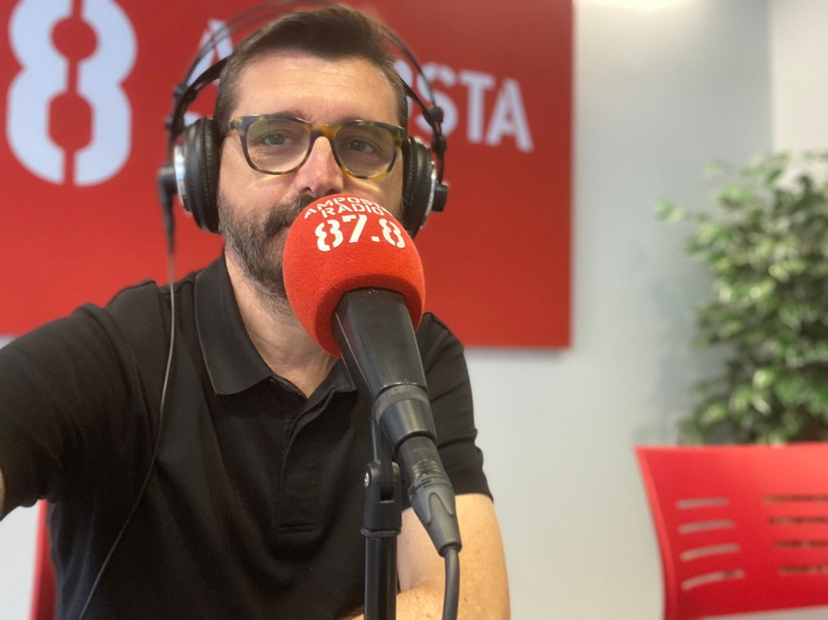 Parlem del 50 aniversari del Concurs dels Vestits de Paper