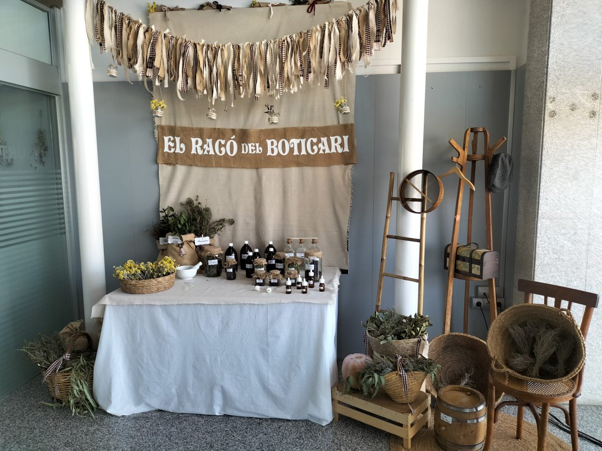 L’Hospital Comarcal d’Amposta es suma a la Festa del Mercat a la Plaça.