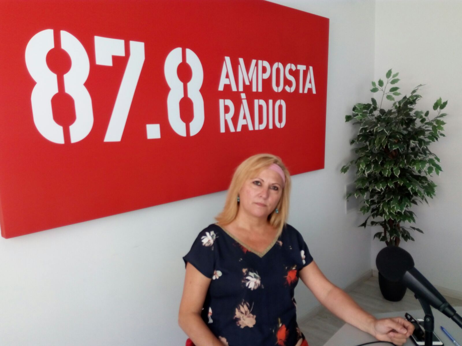 ENTREVISTA MARIA JOSE FERNANDEZ PRESIDENTA AECE