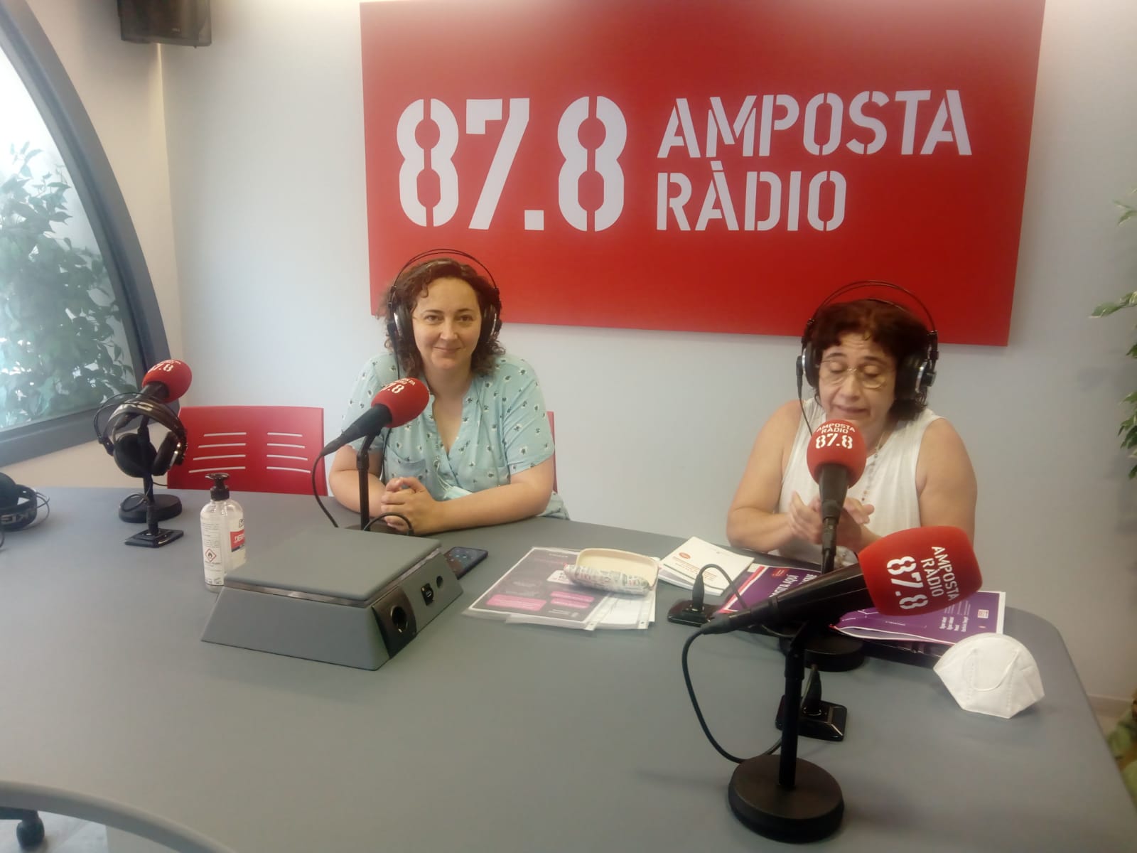 Entrevista a Núria Ferré regidora  de drets socials i Anna Palacios tècnica de polítiques envers la dona