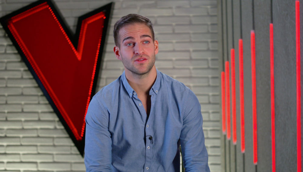 ENTREVISTA A ADAM AINOUZ: LA VOZ DELS JUNIORS