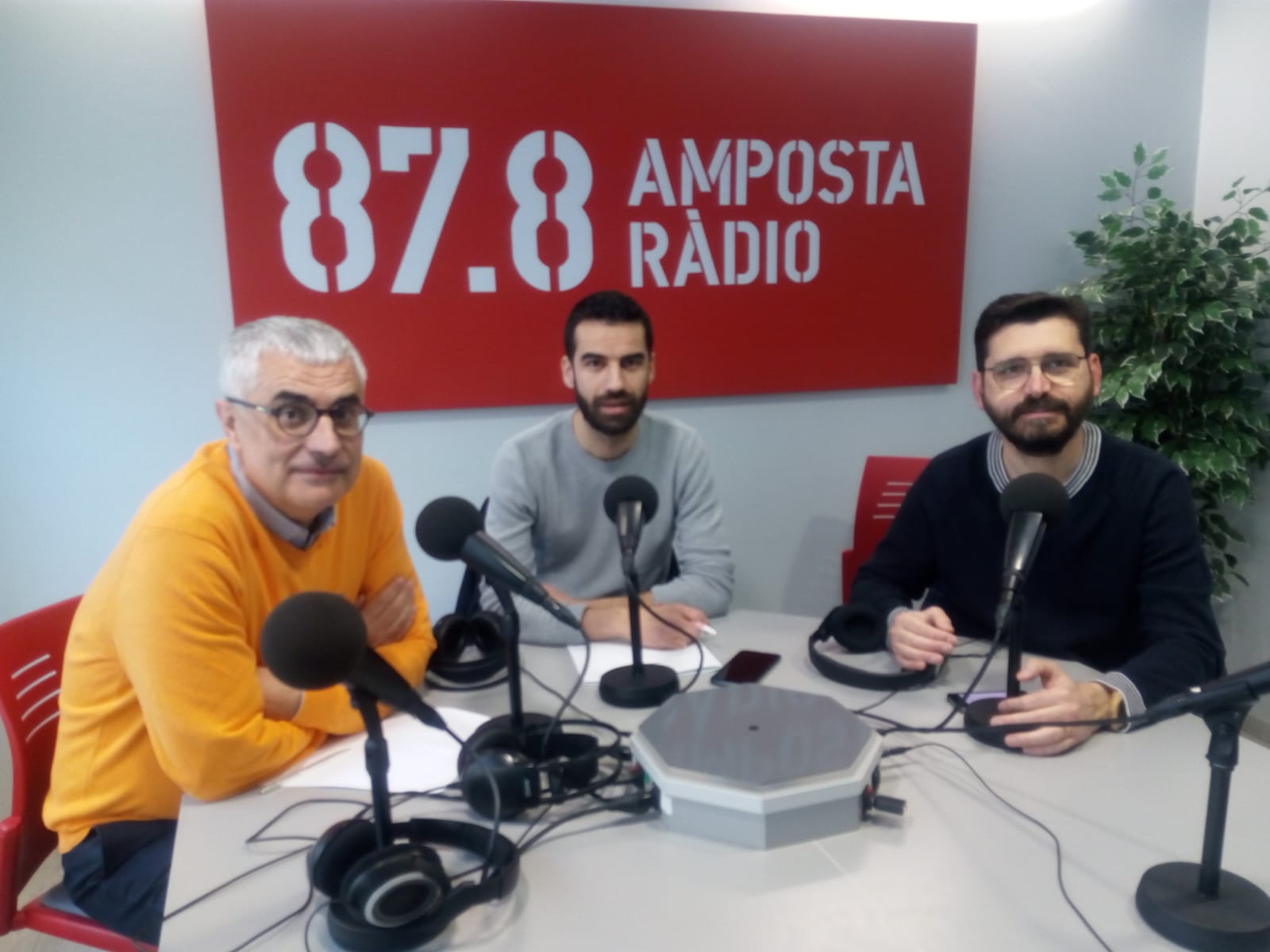 ESPAI POLÍTIC EA-ERC