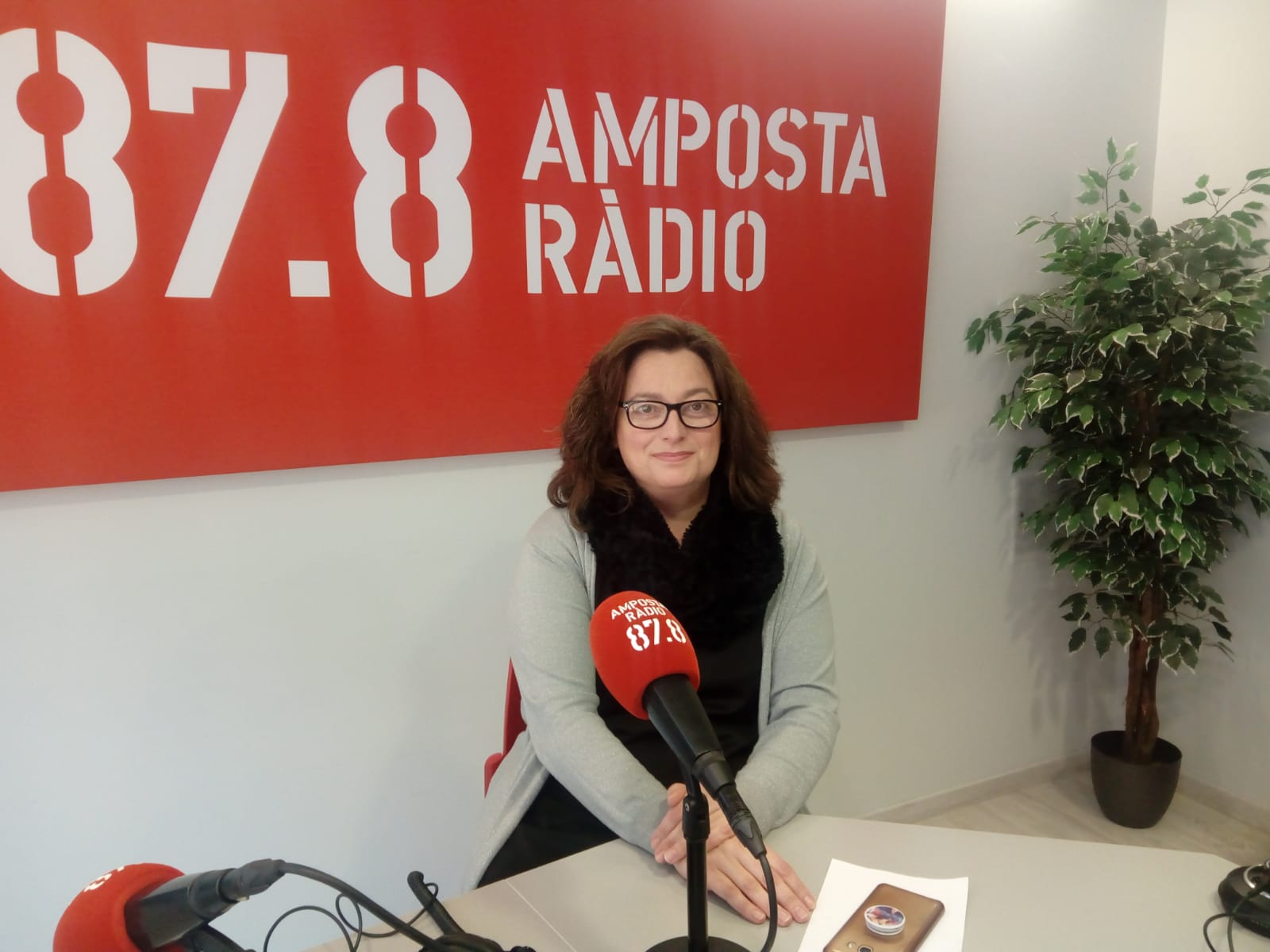 ENTREVISTA AMB MARINA VIVES, TALLERS CONFECCIÓ VESTITS DE PAGÈS  I PAGESA