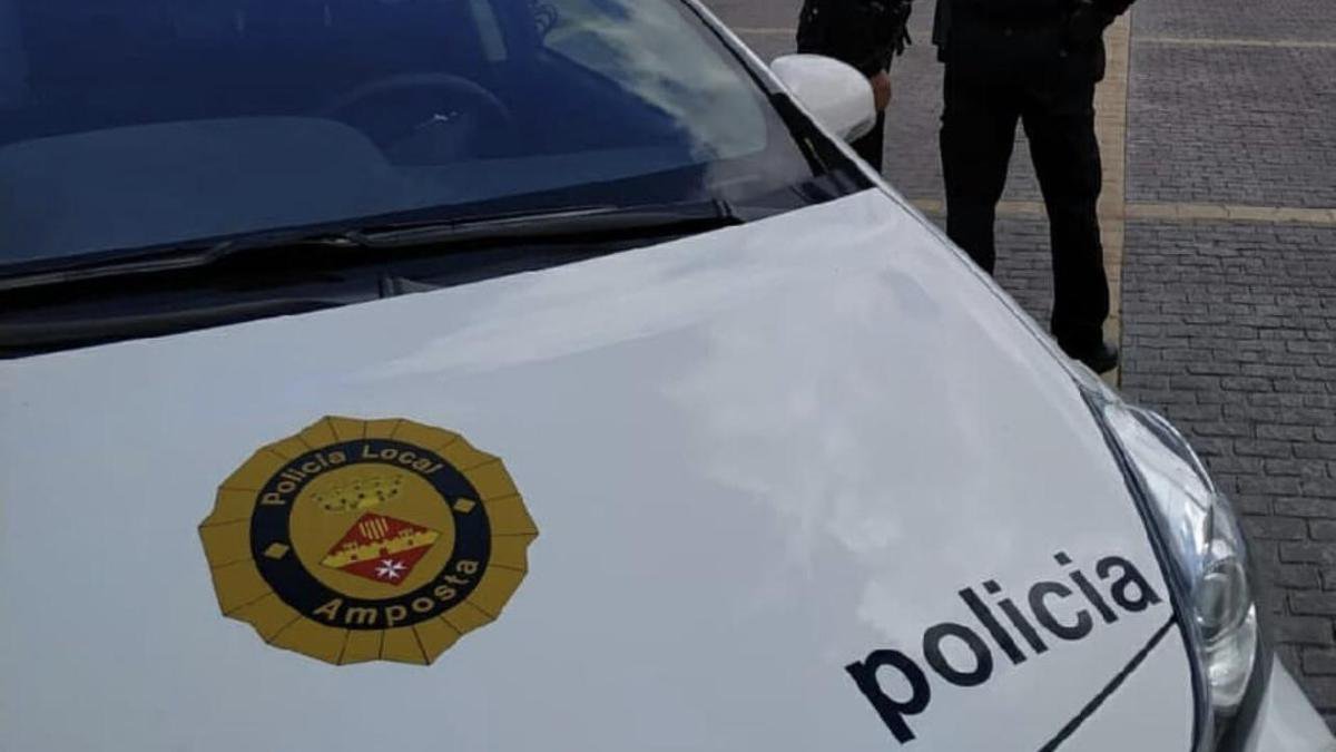 A presó després de provocar un accident de trànsit a Amposta i agredir agents de la Policia Local