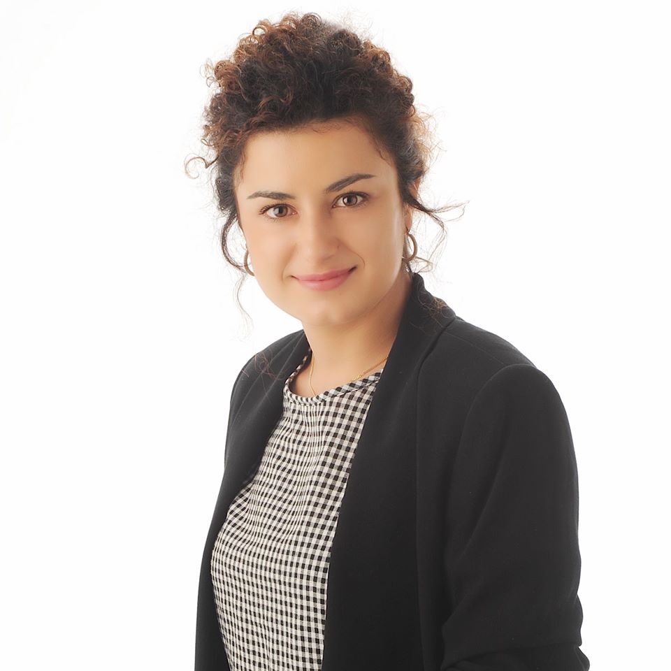 ENTREVISTA A LA REGIDORA DE JOVENTUT, CARLA BONFILL, CURSOS PER A MONITORS DE LLEURE I DIRECTORS