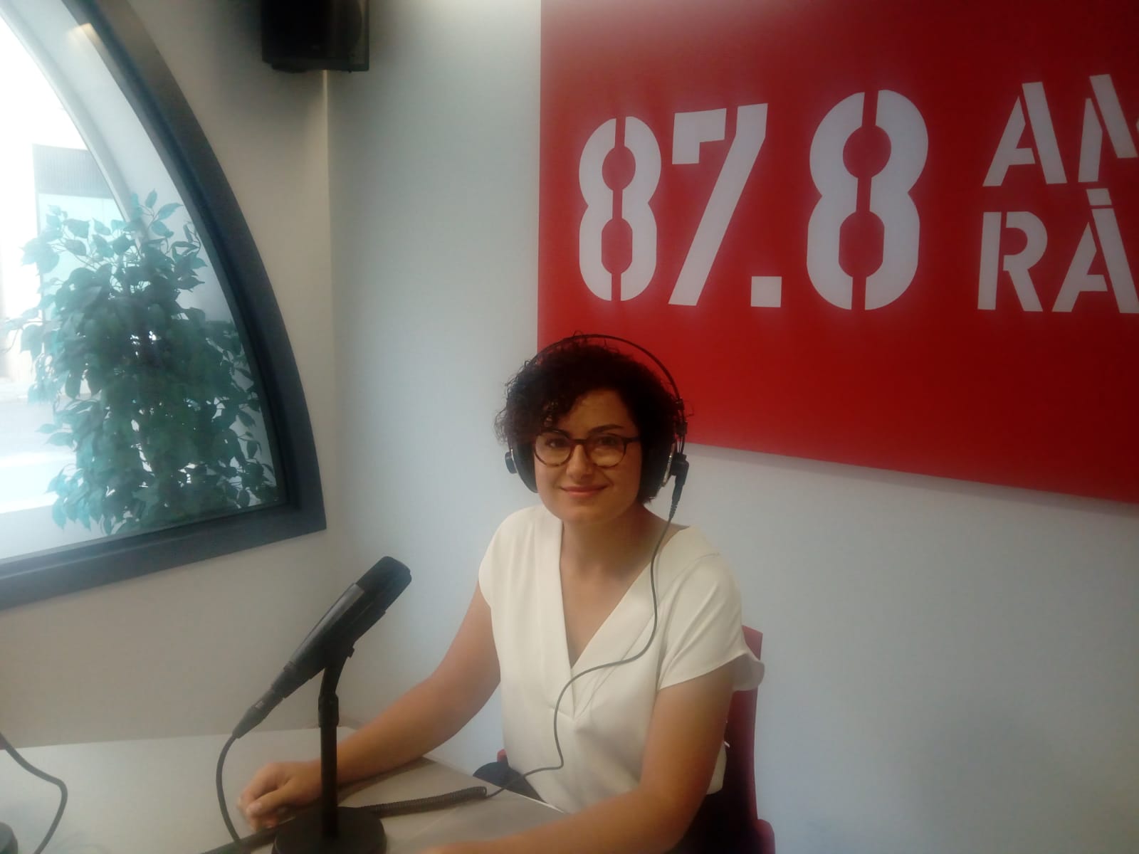 ENTREVISTA AMB CARLA BONFILL, REGIDORA DE JOVENTUT I  PARTICIPACIÓ CIUTADANA