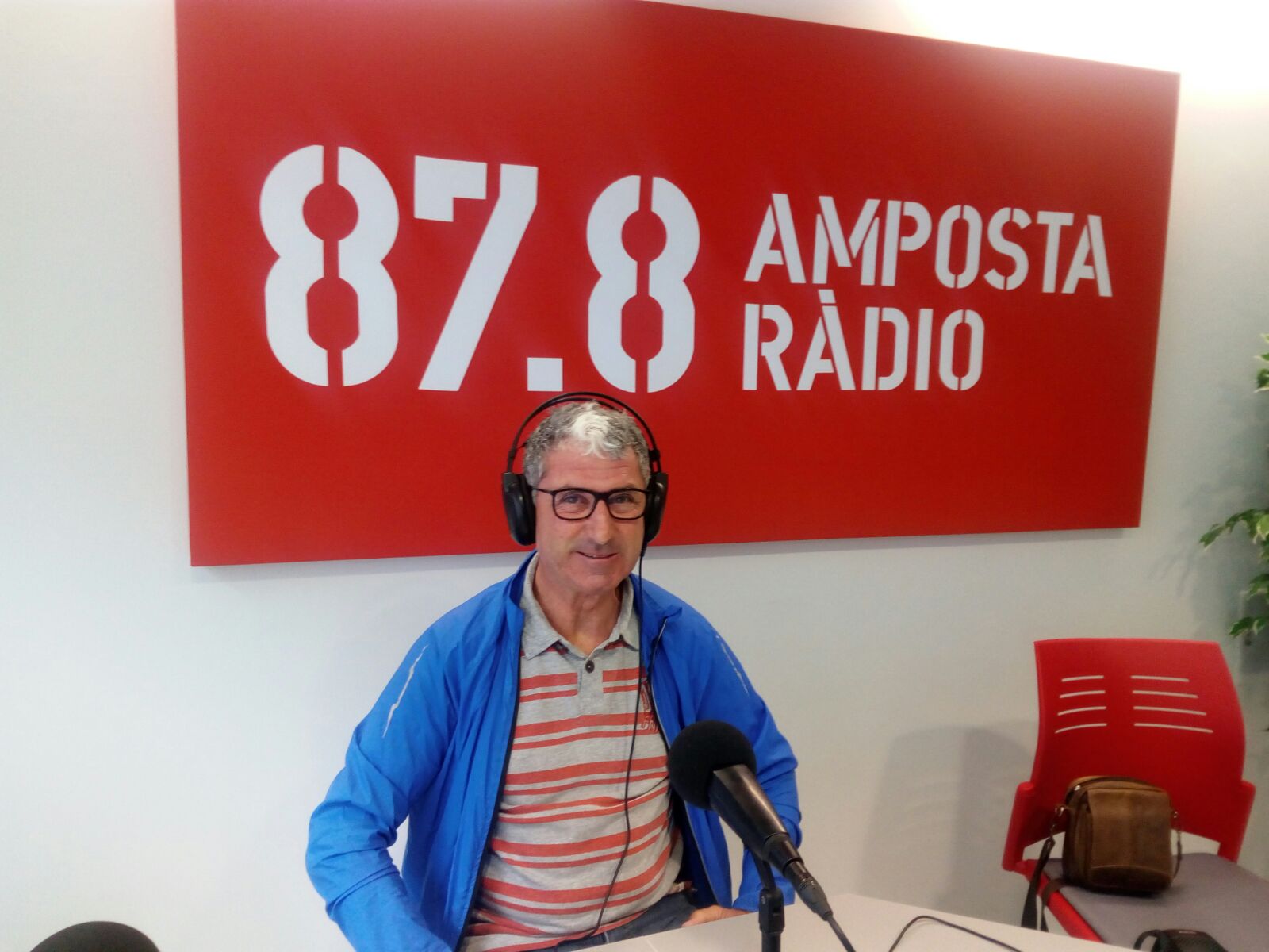 ENTREVISTA DE LA FESTA DEL MERCAT A A PLAÇA: JOCS TRADICIONALS 14 05 2018