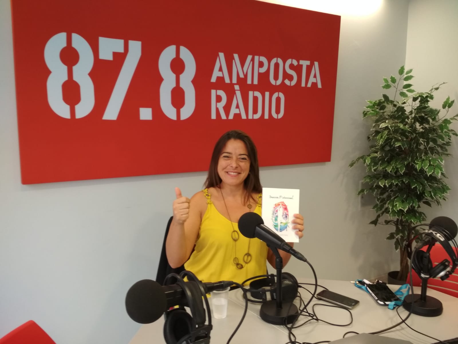 ENTREVISTA A MAITE GAUXACHS, AUTORA DEL LLIBRE: SENSACIÓ MOTIVACIONAL