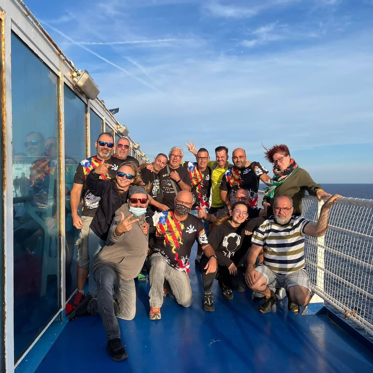 ENJOGASSADES - Especial 33è Aplec Internacional d’Adifolk