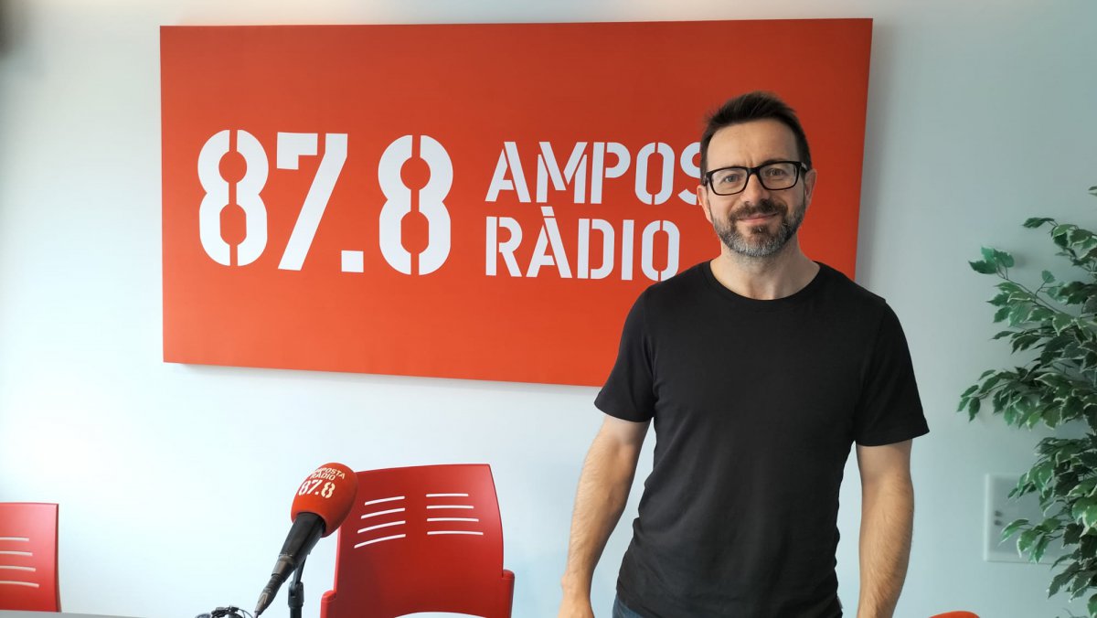 FESTA DEL MERCAT A LA PLAÇA 2025 entrevista amb el director de la Lira Ampostina Sergi Costes