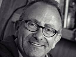 ESPECIAL SANT JORDI -ENTREVISTA AMB MIQUEL ESTEVE, GUANYADOR DEL PREMI LITERARI CIUTAT DE MALLORCA