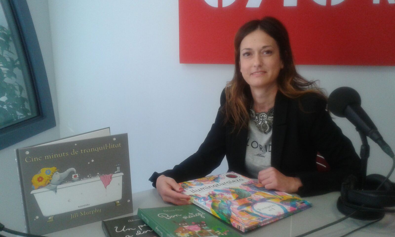 ENTREVISTA A MARIA BARBERÀ PER A RECOMANAR LLIBRES PER A PASQUA