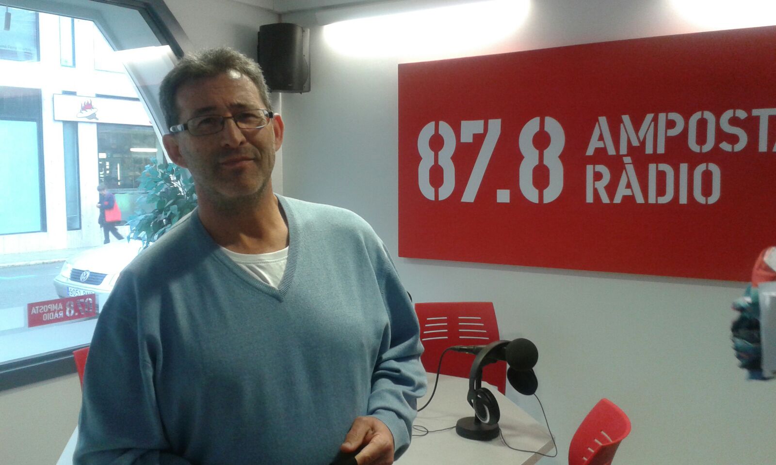 ENTREVISTA A LLORENÇ NAVARRO: PRESIDENT DE L´ASSOCIACIÓ DE VEÏNS D´AMPOSTA  27 04 2017