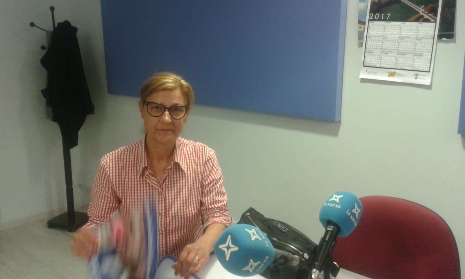 ENTREVISTA A ROSITA PERTEGAZ PER PARLAR DE LA PAELLA SOLIDARIA DE MANS UNIDES