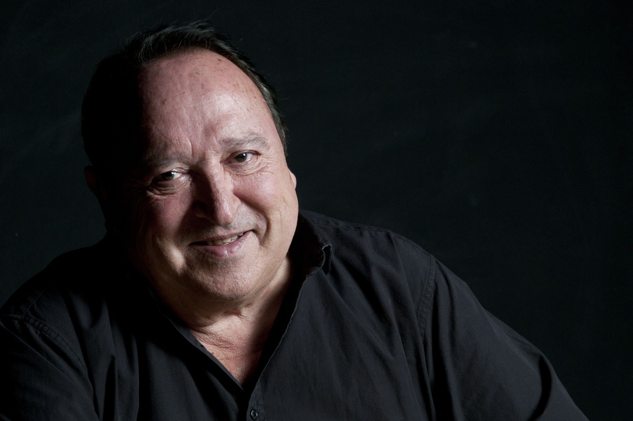 ENTREVISTA A FERNANDO ESTESO