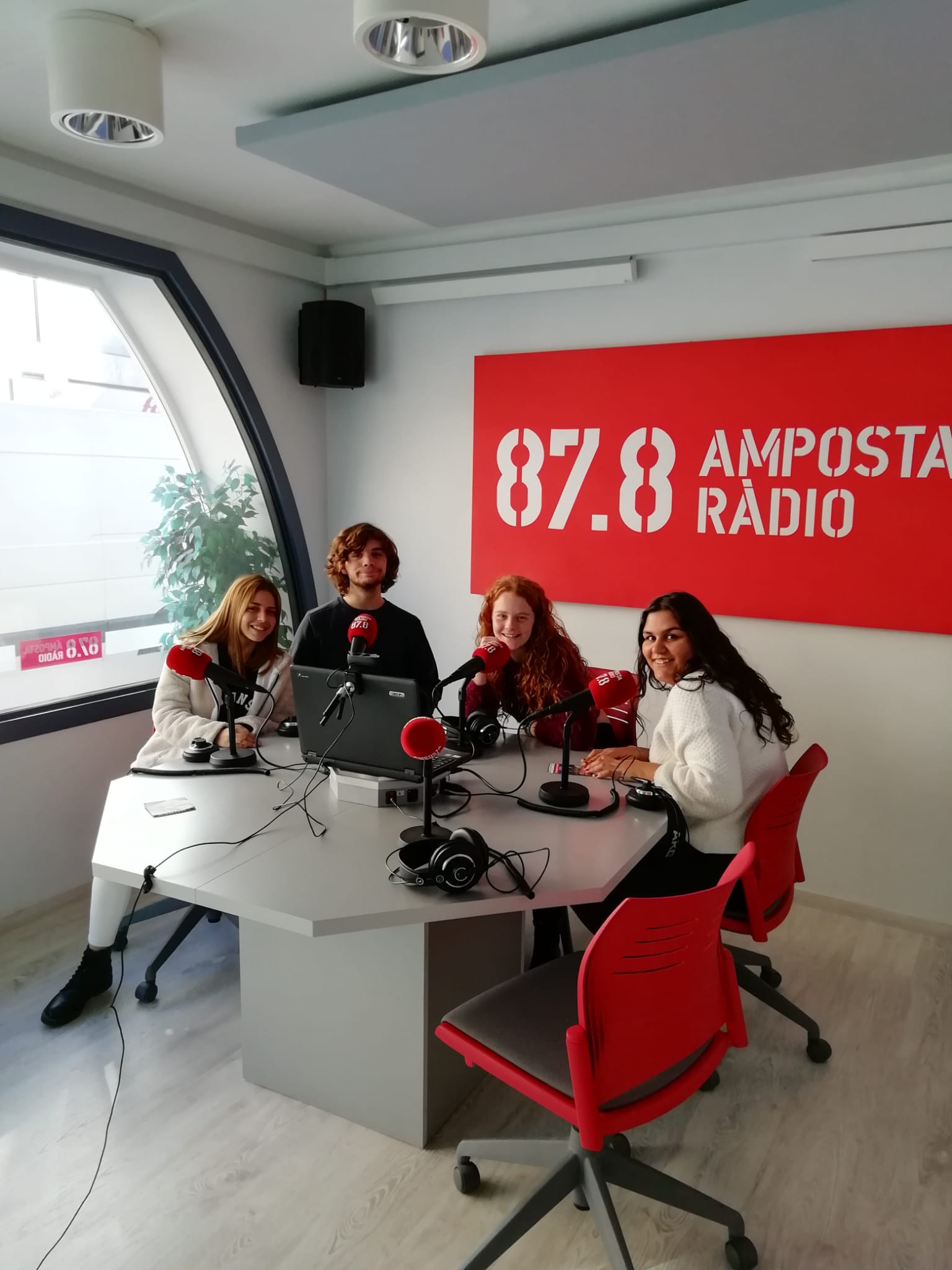 ENTREVISTA ALS ALUMNES DEL IES MONTSIÀ: MARATÓ DE LA SANG