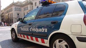 Ingressa a presó per atracar un hostal d’Amposta amb un ganivet i lligar un treballador a una cadira