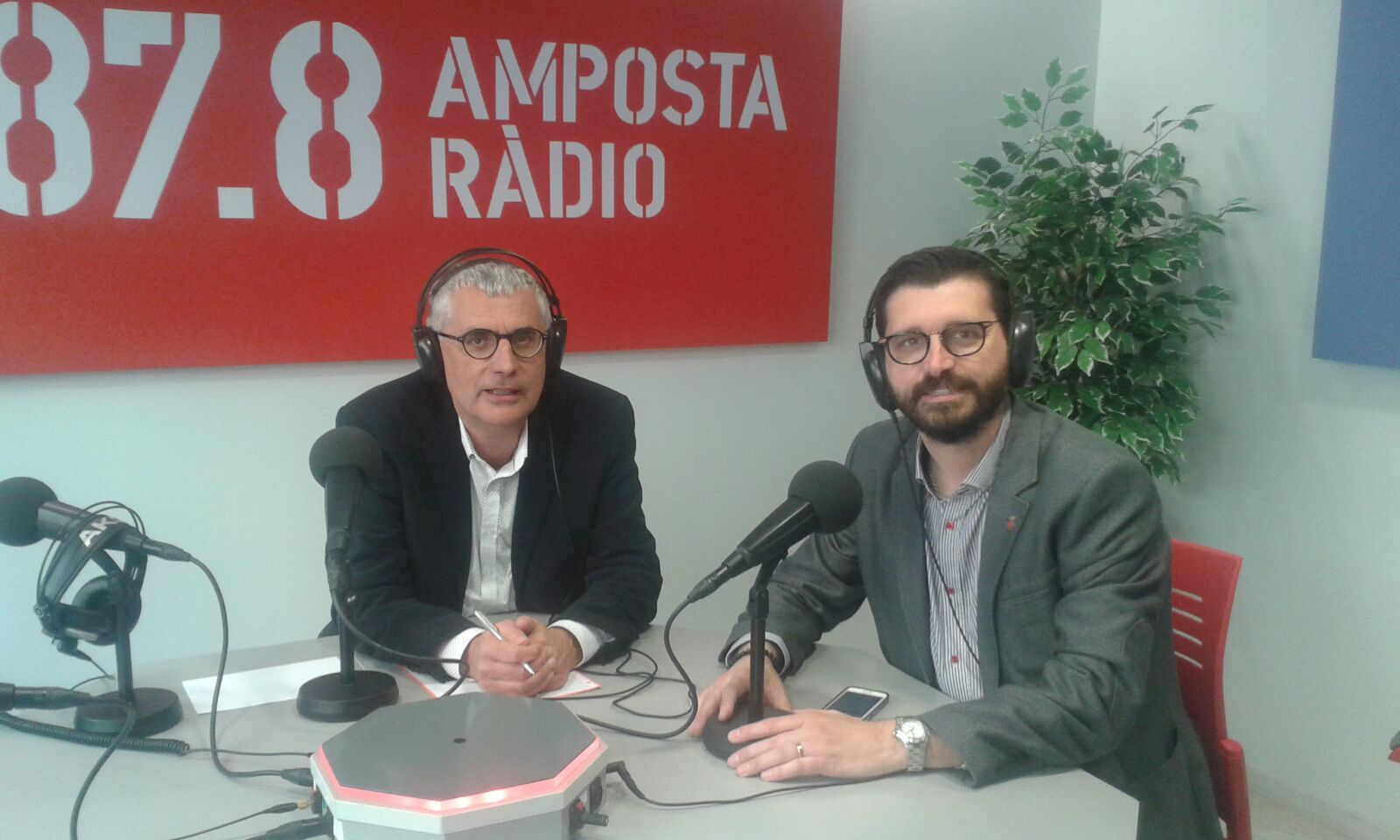 ESPAI ESQUERRA D´AMPOSTA 06 04 2017