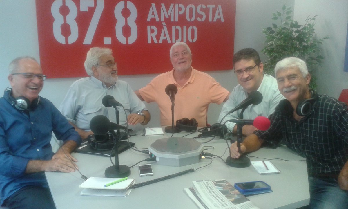 LA TERTÚLIA DE LA RÁDIO
