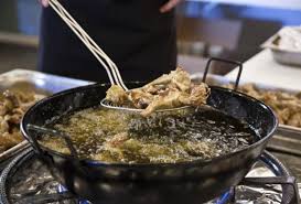 L’Acadèmia de Gastronomia  de Tarragona premia la Festa de la Carxofa.