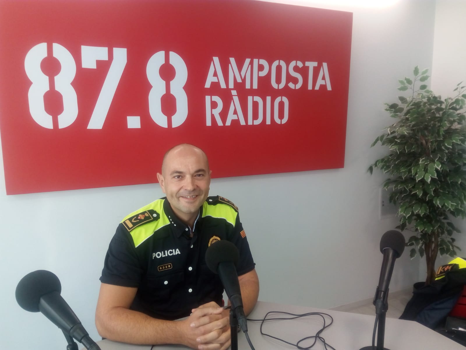 ENTREVISTA A L´INSPECTOR EN CAP DE LA POLICIA LOCAL D´AMPOSTA 02 10 2018