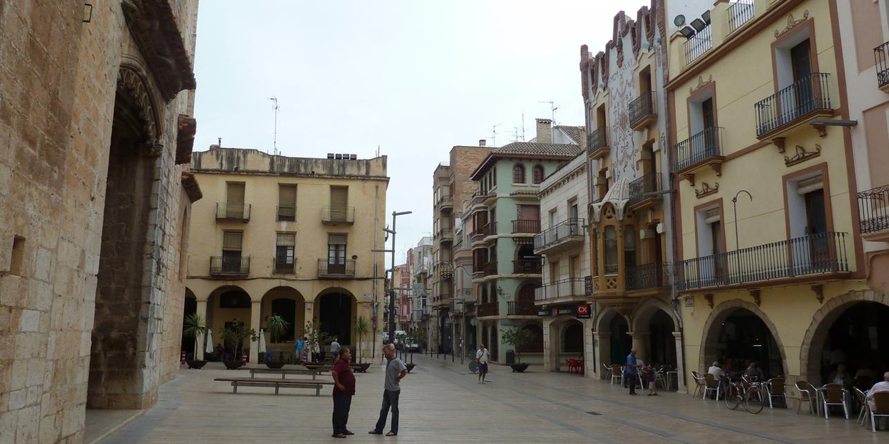 LO TROBADOR: EL CARTELL D’ULLDECONA ES DELS MÉS GRANS