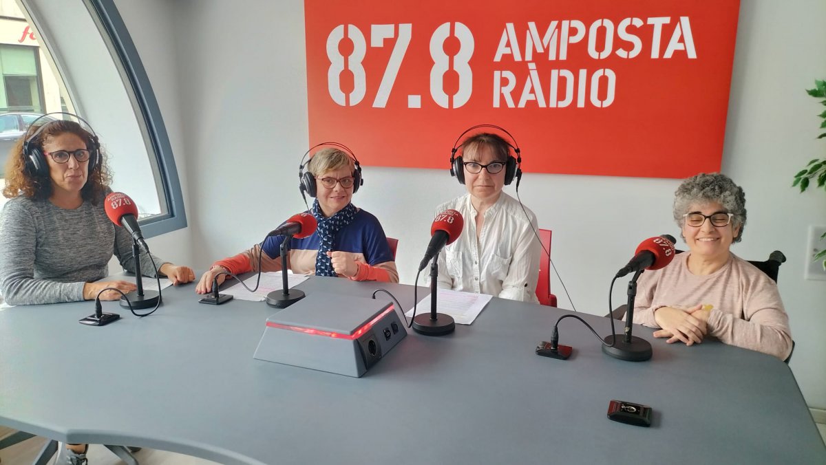 Espai "Que passa APASA" jornades esportives i Festa del Mercat 15 5 2025