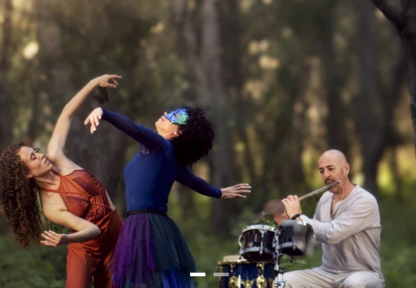La creació en viu entra a Lo Pati de la mà de Vèrtebra Dansa