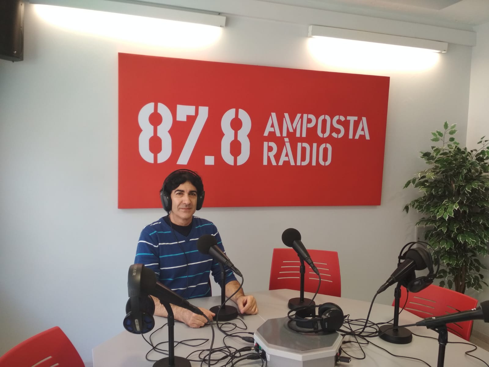 ENTREVISTA A JOAN ENRIC REVERTÉ: BALANÇ DEL PROJECTE HUMANITAT A ATENES