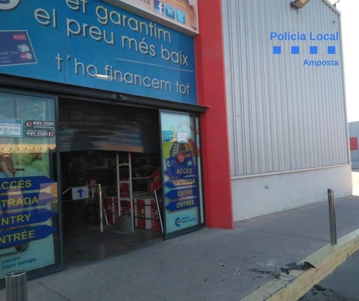 Detinguts 3 membres d´una banda organitzada a Amposta