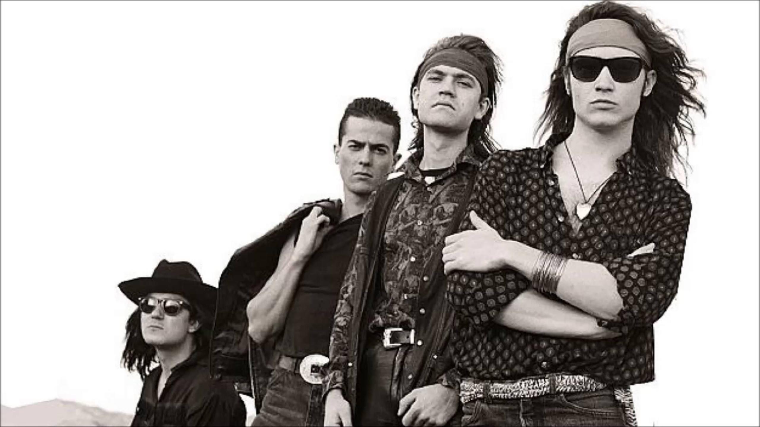 MUSICA I VIDA: HÉROES DEL SILENCIO