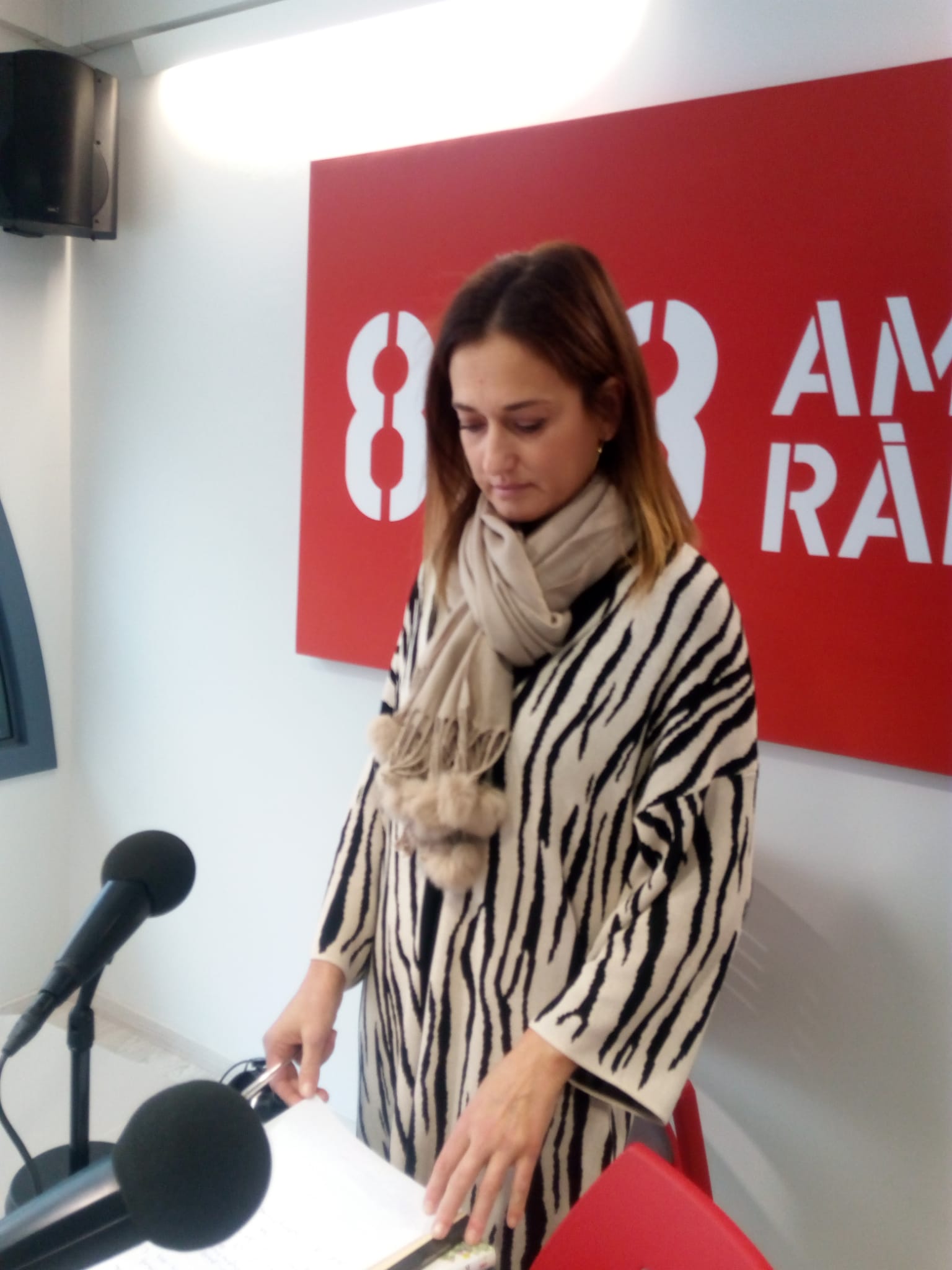 ESPAI BIBLIOTECA INFANTIL amb María Barberà