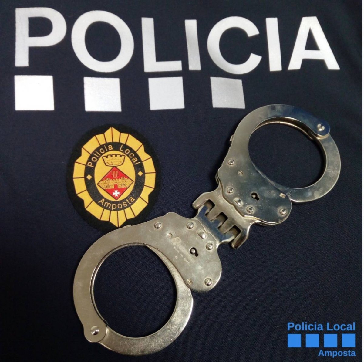 La Policia Local d’Amposta deté un jove veí de Montroig que tenia dues ordres de recerca i captura