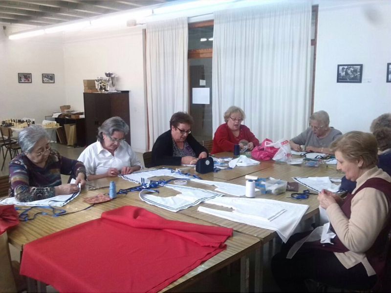 ENTREVISTA A MARINA VIVES: TALLER DE CONFECCIÓ DE LA FESTA DEL MERCAT A LA PLAÇA