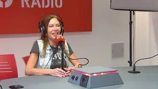 Massatges ayurvèdics i energia positiva amb Sílvia Forcadell – Xerrant a Amposta Ràdio